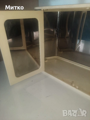 Пластмасов шкаф за баня с огледални части, снимка 6 - Шкафове - 53395655