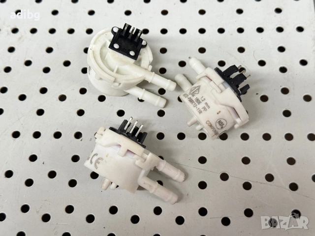 Дебитомер AB32-P000C12-11R 1.2мм Водомер flow meter