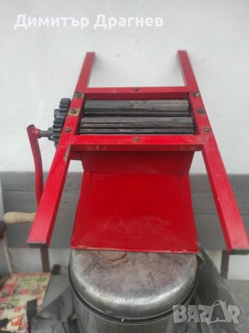 Мелачка за грозде