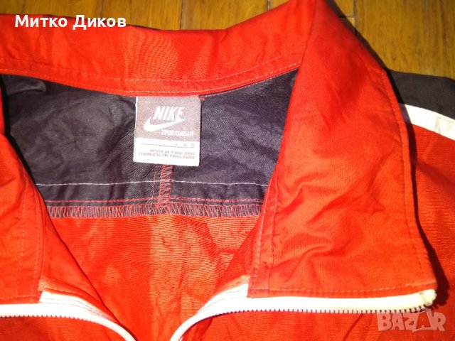 Nike Jacket Anorak Windbreaker марково като нова на Найк яке анорак леко размер Л, снимка 2 - Спортни дрехи, екипи - 42026825