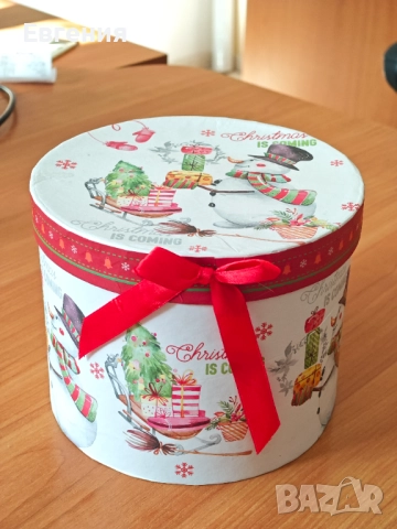 Коледен комплект - чайник, чаша и чинийка, снимка 4 - Други - 52403200