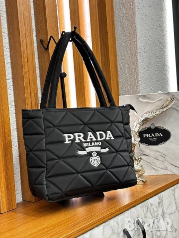 чанти prada , снимка 5 - Чанти - 51423813