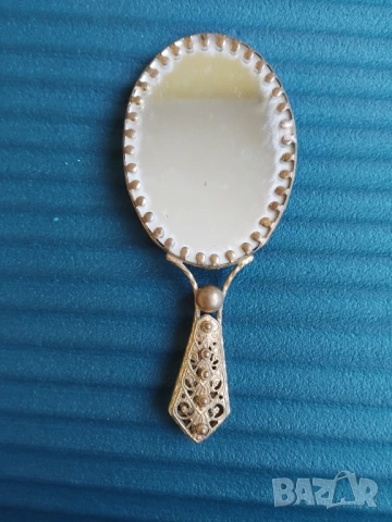 Дамско Огледало подходящо за носене в чанта