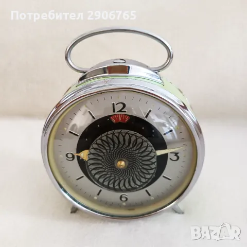 Часовник будилник анимиран Китайски от 80те работещ, снимка 3 - Антикварни и старинни предмети - 48145173