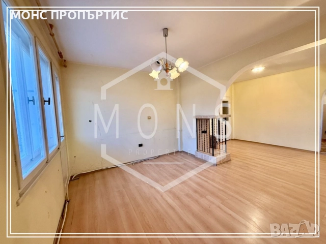 Четиристаен апартамент в централната част на гр. Севлиево., снимка 3 - Апартаменти - 52546243