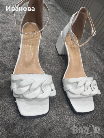 Чисто нови дамски сандали 36 номер, снимка 6 - Сандали - 50928783