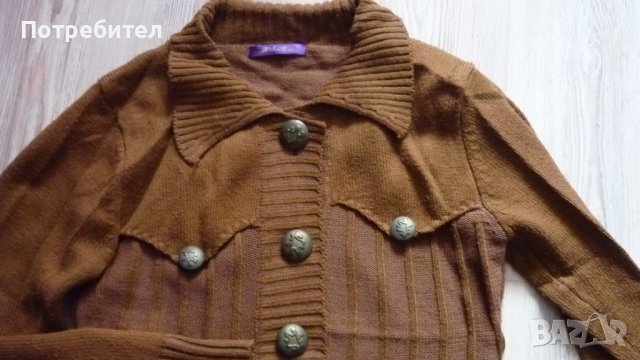 Дамска вълнена жилетка С-М, снимка 2 - Жилетки - 39878152
