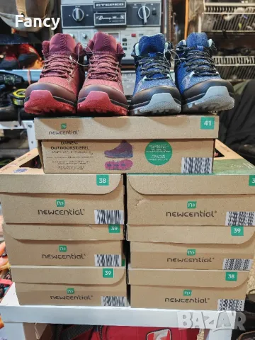 Високи спортни обувки 38-41 номер, снимка 2 - Дамски боти - 48119031