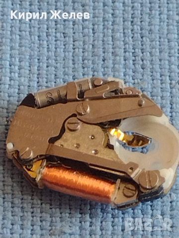 Три броя механизъм за ретро електронен часовник редки за КОЛЕКЦИЯ ЧАСТИ 43670, снимка 6 - Антикварни и старинни предмети - 44836912