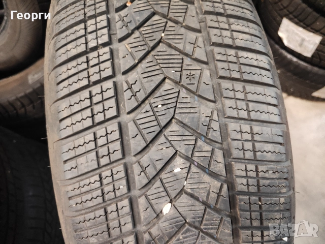 2бр.зимни гуми 235/60/20 Goodyear