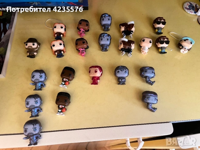 фигурки Kinder Joy Stranger Thinks 