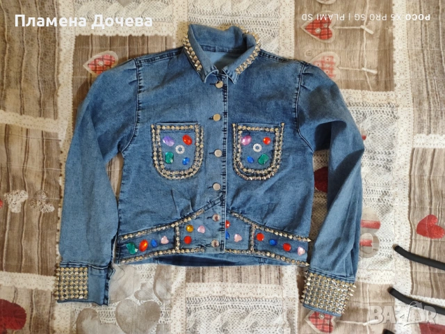 Дънково яке с камъни 