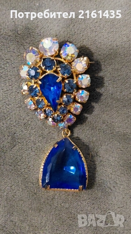 прекрасна ретро брошка от 60-те години на миналия век на Яблонекс Чехословакия 