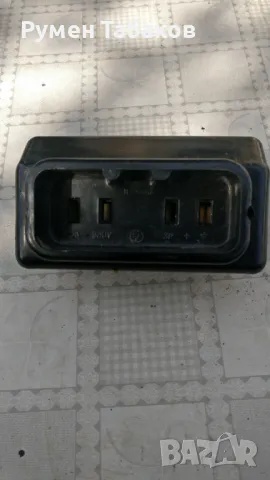 Чисто нов, трифазен контакт