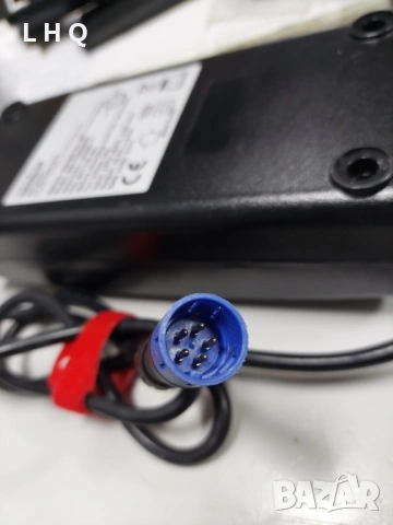 Зарядно BMZ BSC42004000 42V 4A за електрически велосипед , снимка 2 - Аксесоари за велосипеди - 53164253