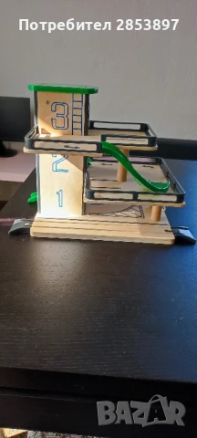 Дървен паркинг за колички, снимка 3 - Коли, камиони, мотори, писти - 51002541