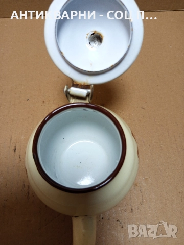 Соц Старо Малко Емайлирано Чайниче Чайник. , снимка 8 - Антикварни и старинни предмети - 51781562