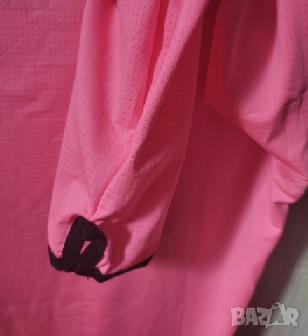 Нова Спортна горница Nike - Dri-FIT , снимка 6 - Блузи с дълъг ръкав и пуловери - 42671578