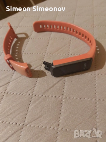 Продавам смарт гривна-часовник, снимка 3 - Смарт гривни - 53735961