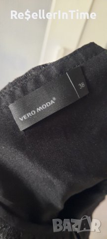 Елегантна черна рокля Vero Moda с дантела  , снимка 2 - Рокли - 41955444