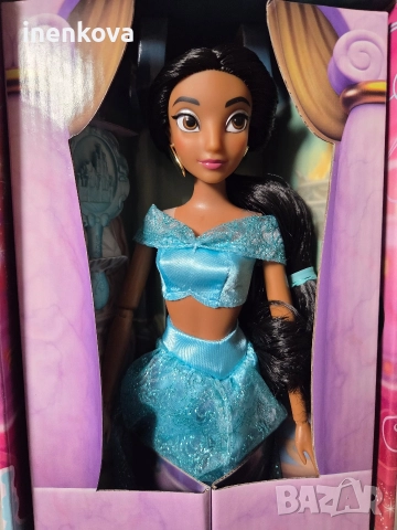 Оригинална кукла Жасмин - Аладин и вълшебната лампа - Дисни Стор Disney Store , снимка 3 - Кукли - 31153340