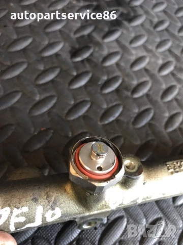 Горивна рейка Bosch за Peugeot 607 2.2 HDI (2002) 0445214017, снимка 3 - Части - 53767688