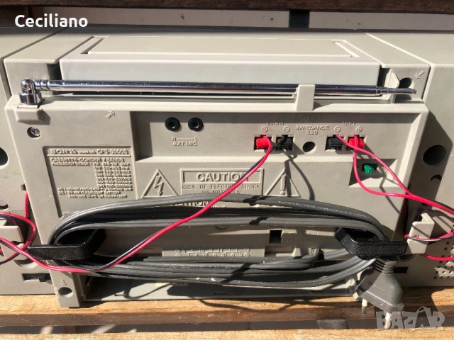 Радиокасетофон SONY CFS 3000S-(Japan) Работещ-като Нов, снимка 11 - Радиокасетофони, транзистори - 53719652