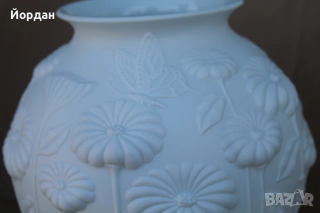 Немска порцеланова ваза ''Kaiser'', снимка 9 - Вази - 50989521