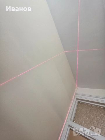 Лазерен нивелир Девалт Dewalt DW089, снимка 4 - Други инструменти - 52794958