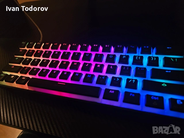 Геймърска клавиетура на Genesis, снимка 3 - Клавиатури и мишки - 53584356