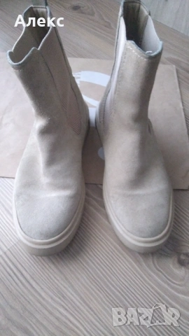Zara боти , снимка 5 - Дамски боти - 53518091