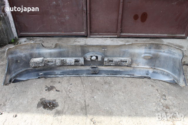 Задна черна броня Пежо 206 1.4 75кс 2врати 02г Peugeot 206 1.4 75hp 2002, снимка 2 - Части - 44745827