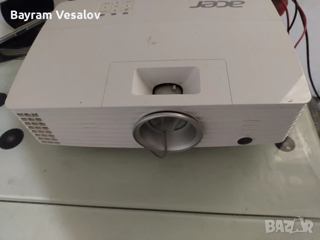 Проектор Acer X1385WH, снимка 4 - Плейъри, домашно кино, прожектори - 51136826