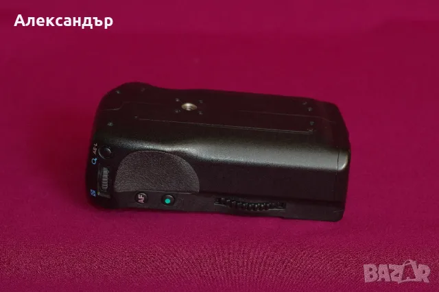 Отличен оригинален грип за Pentax K-3/K-3 II - Pentax D-BG5 + батерия, снимка 4 - Чанти, стативи, аксесоари - 48538792