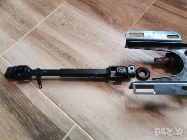 Лада Нива Резервни части за кормилно управление, снимка 5 - Части - 51693903