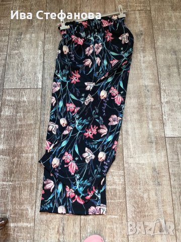 Нов страхотен панталон флорален принт градински цветя лалета , снимка 4 - Панталони - 37791349