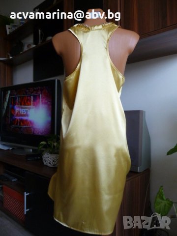 жълта рокля сатен размер М, снимка 3 - Рокли - 41160852