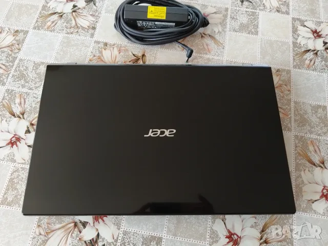Лаптоп Acer Aspire V3-771G, снимка 2 - Лаптопи за дома - 55817193