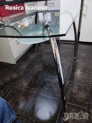 Стъклена трапезна маса 120/70, снимка 8 - Маси - 52764047