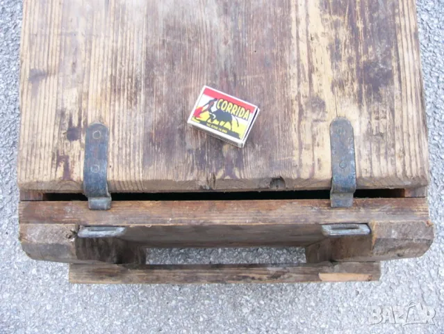 Оригинал Чешки Военен Дървен САНДЪК 75x44x37 см Контейнер Експлозиви Барут ČSSR Ракла с Капак БАРТЕР, снимка 8 - Антикварни и старинни предмети - 49153004