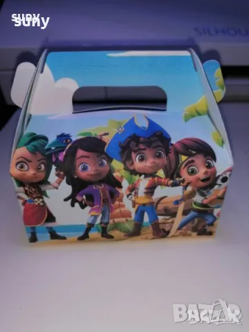 Кутийка за лакомства Сантяго