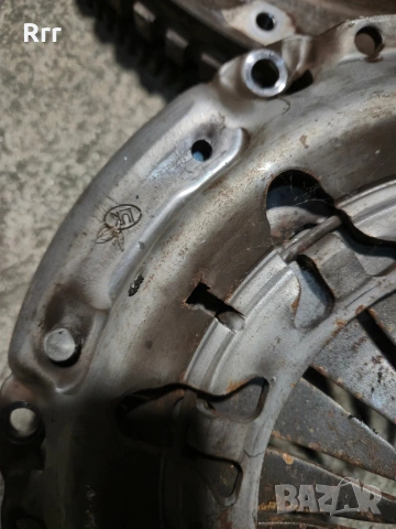 Комплект съединител с Твърд маховик пежо ситроен , снимка 3 - Части - 53611013