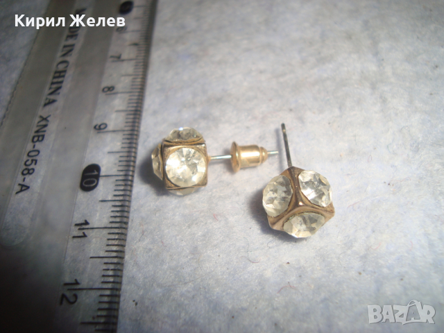 ПОЗЛАТЕНИ МОДНИ БЛЕСТЯЩИ ОБЕЧКИ с ЦИРКОНИ - КУБИЧНА ФОРМА 145531, снимка 7 - Обеци - 36466436
