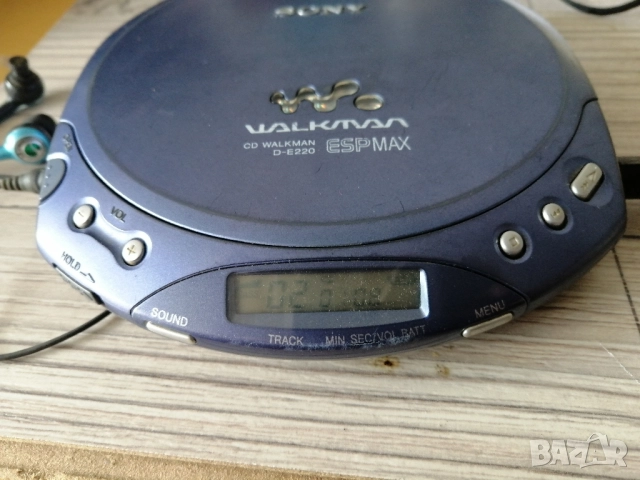Дискмен SONY D-E220 CD Walkman, снимка 2 - Други - 52128402