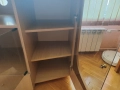 Продавам шкаф със стъклени витрини подходящ за хол, TV и др., снимка 4