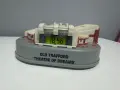 Колекционерски будилник / макет „Old Trafford“ – Manchester United Treble Winners, снимка 3