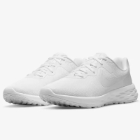 Мъжки маратонки Nike REVOLUTION 6, снимка 2 - Маратонки - 44630931