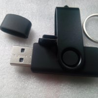 Многофункциона OTG USB флашка 32GБ, снимка 2 - USB Flash памети - 32452627