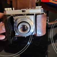 Стар фотоапарат с мях кодак, снимка 1 - Антикварни и старинни предмети - 41719676