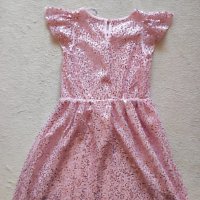Детска рокля на H&M размер 128, снимка 3 - Детски рокли и поли - 40877169